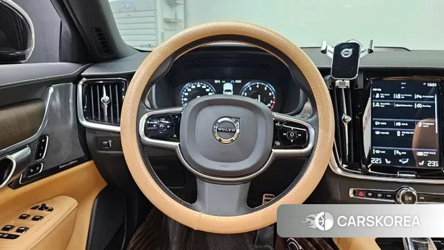 Volvo S90 2020 Черный из Кореи, фото 4