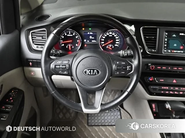 Kia The New Carnival 2018 Белый из Кореи, фото 4