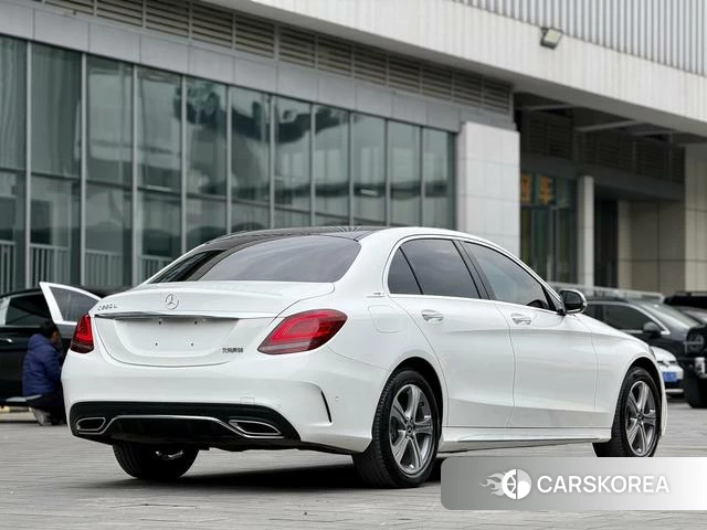 Mercedes-Benz Class C 2021 Белый из Китая, фото 4