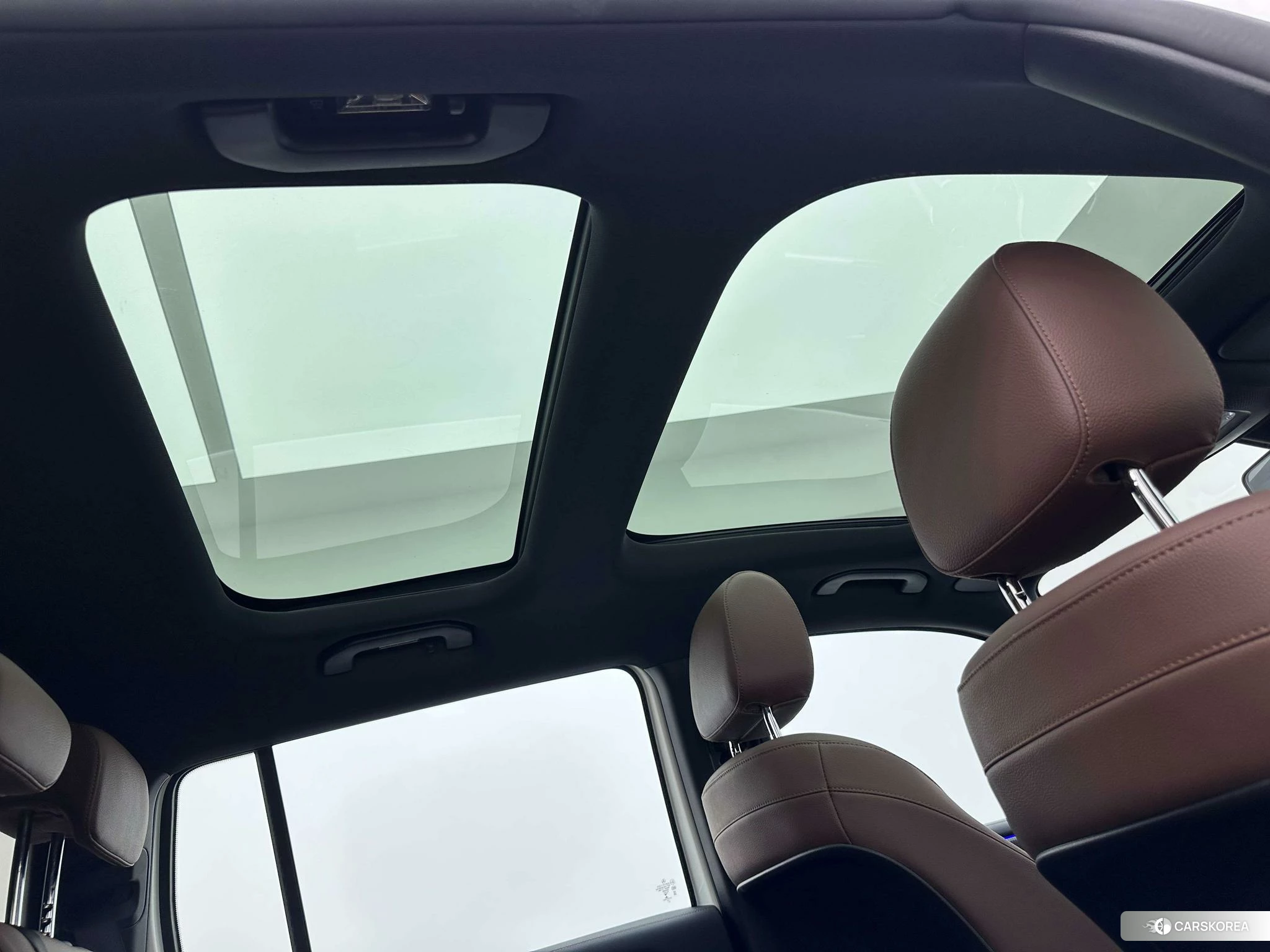 Mercedes-Benz GLB 2021 Белый из Китая, фото 4