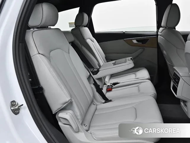 Audi Q7 (4M) 2024 Белый из Кореи, фото 4