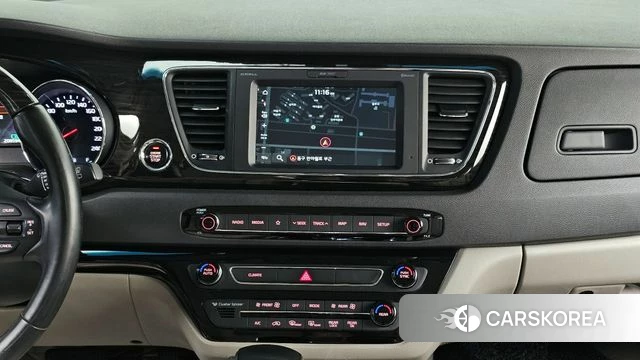 Kia The New Carnival 2019 Белый из Кореи, фото 4