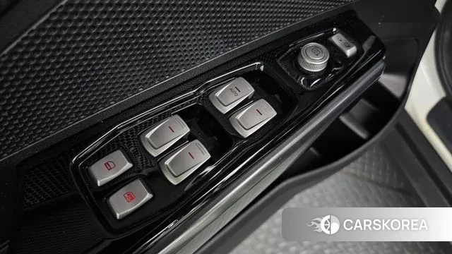 Ssangyong Tivoli Armor 2018 Белый из Кореи, фото 4