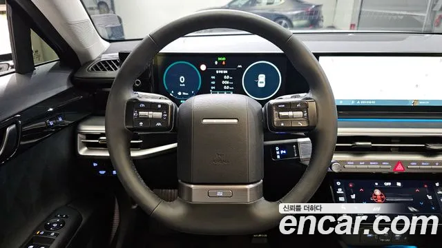 Hyundai Grandeur Hybrid (GN7) id 2426007 из Кореи 4