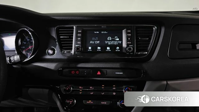 Kia The New Carnival 2019 Белый из Кореи, фото 4