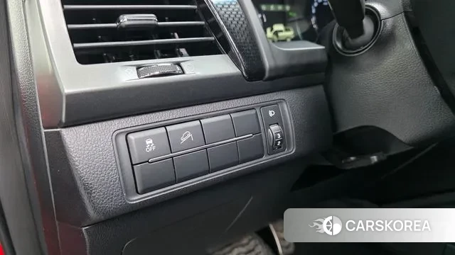 Ssangyong The New Rexton Sports Cannes 2021 Красный из Кореи, фото 4