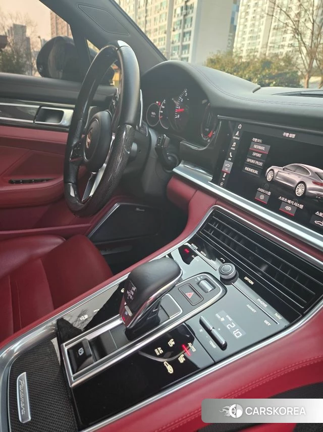 Porsche Panamera (971) 2018 Серебряный из Кореи, фото 4