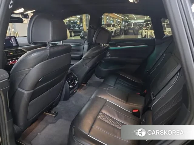 BMW 6 Series GT (G32) 2022 Черный из Кореи, фото 4