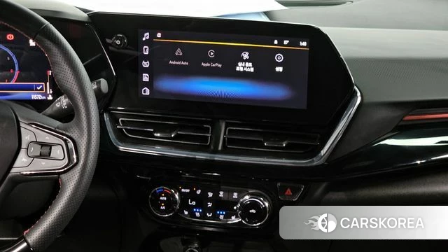 Chevrolet (GM Daewoo) Trax Crossover 2025 Черный из Кореи, фото 4