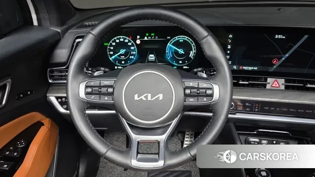 Kia Sportage 5th Generation Hybrid 2024 Белый из Кореи, фото 4