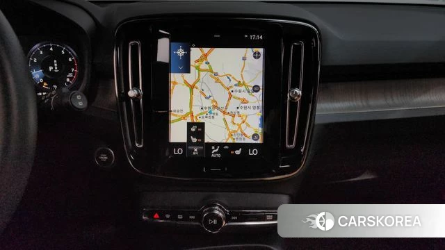 Volvo XC40 2019 Белый из Кореи, фото 4