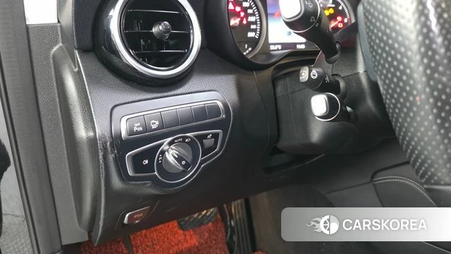 Mercedes-Benz GLC-Class X253 2018 Черный из Кореи, фото 4