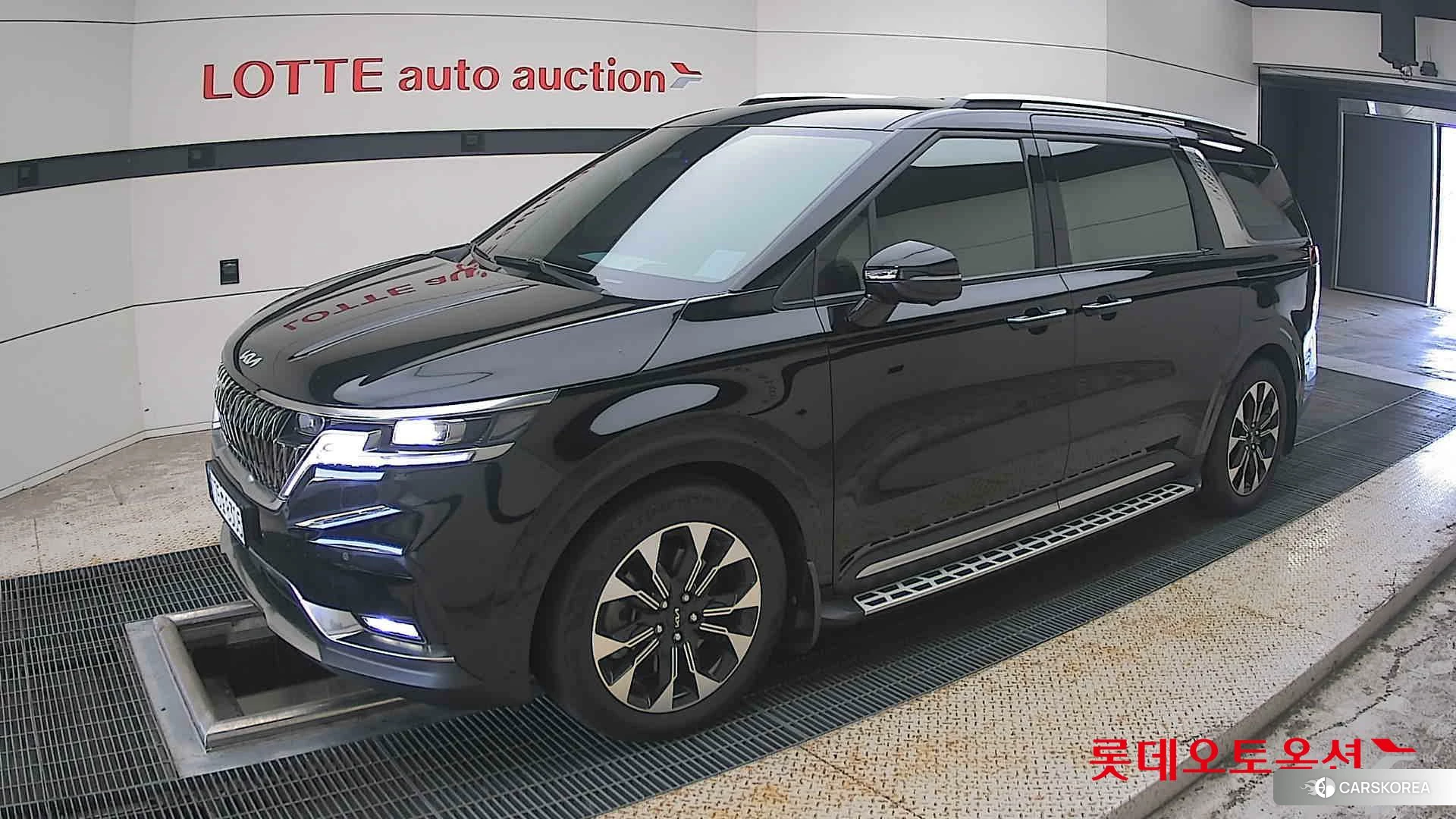 Kia Carnival 2023 Черный из Кореи, фото 4
