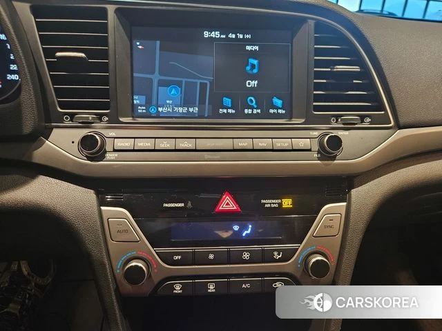 Hyundai Avante AD 2018 Белый из Кореи, фото 4