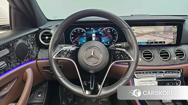 Mercedes-Benz E-Class W213 2021 Белый из Кореи, фото 4