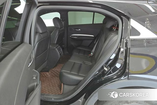 Cadillac XT4 2020 Черный из Китая, фото 4