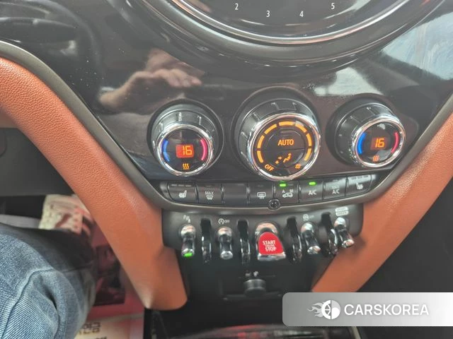 Mini Cooper S Countryman 2021 Зеленый из Кореи, фото 4