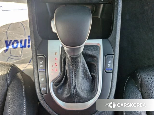 Kia The New K3 2nd generation 2022 Белый из Кореи, фото 4