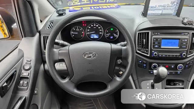 Hyundai The New Grand Starex 2019 Желтый из Кореи, фото 4