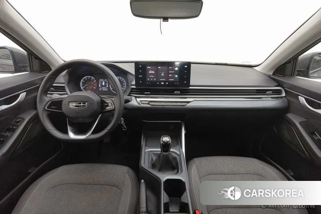 Geely Automobile Emgrand 2023 Темно-серый из Китая, фото 4