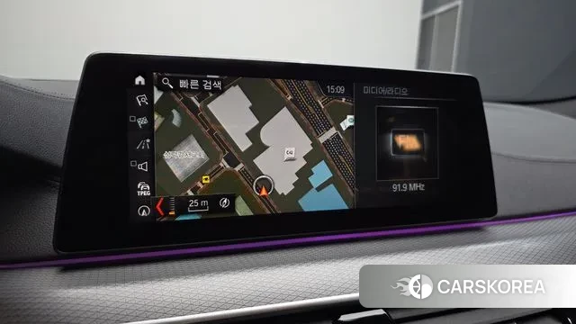 BMW 5 Series (G30) 2018 Белый из Кореи, фото 4