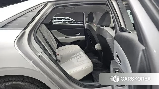 Hyundai Avante Hybrid (CN7) 2022 Серый из Кореи, фото 4