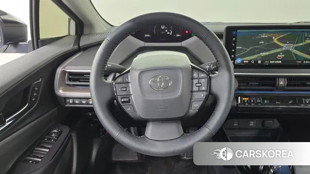 Toyota Prius 5th Generation 2025 Белый из Кореи, фото 4