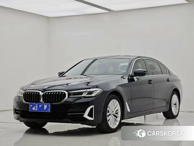 BMW 5 series 2022 Черный из Китая, фото 4