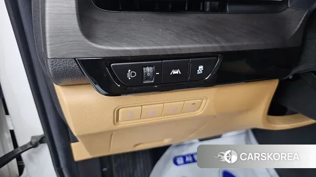 Kia Carnival 4th generation 2022 Белый из Кореи, фото 4