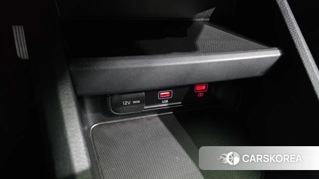 Kia The New K3 2nd generation 2022 Черный из Кореи, фото 4