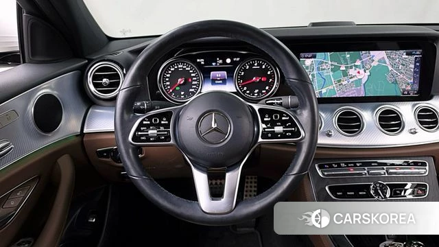Mercedes-Benz E-Class W213 2020 Белый из Кореи, фото 4
