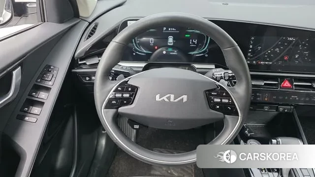 Kia Di Ol Nu Niro 2022 Белый из Кореи, фото 4