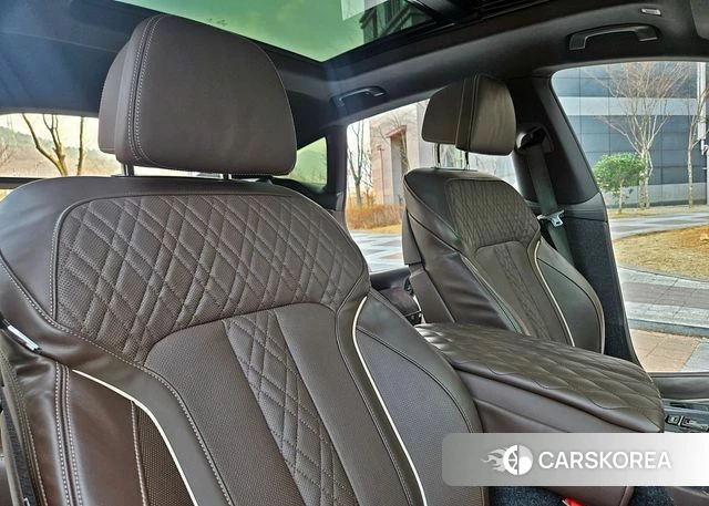 BMW 6 Series GT (G32) 2022 Серый из Кореи, фото 4