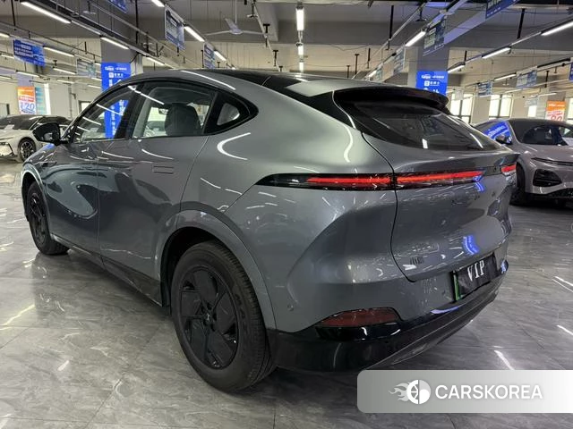 Xiaopeng Motors Xiaopeng G6 2025 Темно-серый из Китая, фото 4