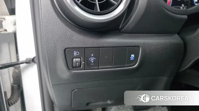 Hyundai The New Kona 2022 Белый из Кореи, фото 4