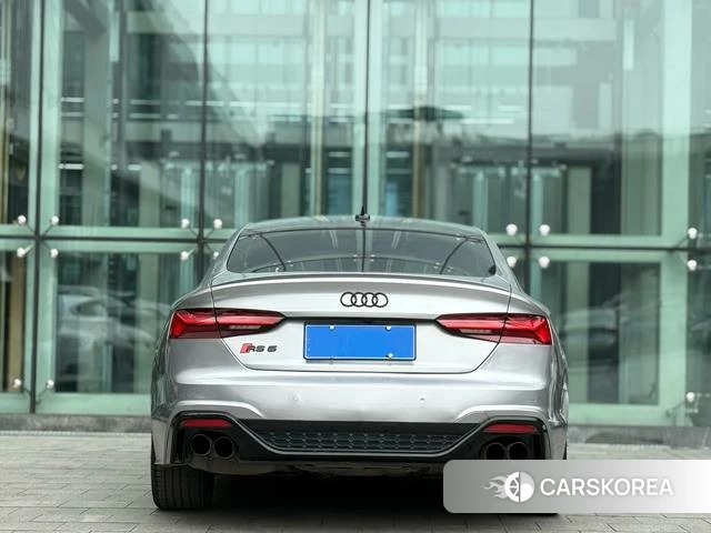 Audi S5 2021 Серебристо-серый из Китая, фото 4