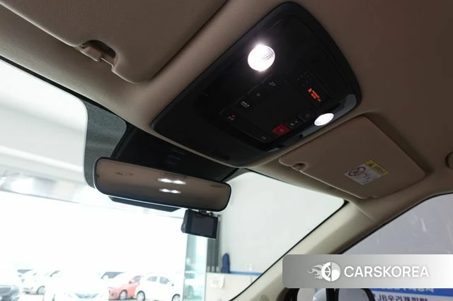 Kia Carnival 4th generation 2023 Белый из Кореи, фото 4