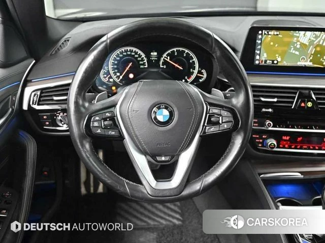 BMW 5 Series (G30) 2018 Черный из Кореи, фото 4