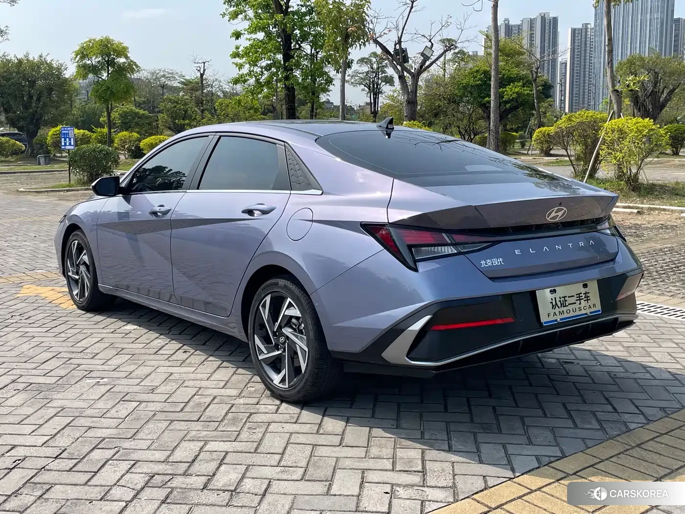 Hyundai Elantra 2025 Silver/gray из Китая, фото 5
