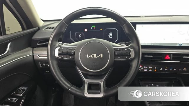 Kia The New K5 3rd generation 2024 Белый из Кореи, фото 4