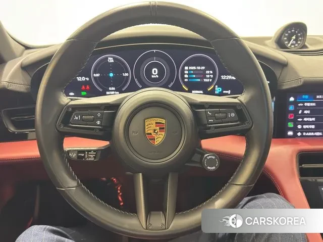 Porsche Taycan 2023 Белый из Кореи, фото 4