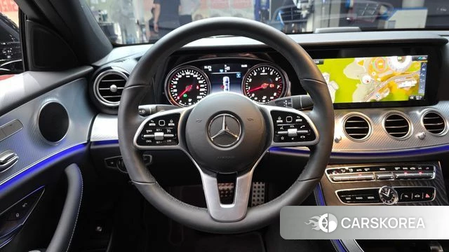 Mercedes-Benz E-Class W213 2020 Белый из Кореи, фото 4