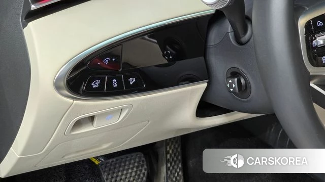 Genesis GV70 2024 Белый из Кореи, фото 4