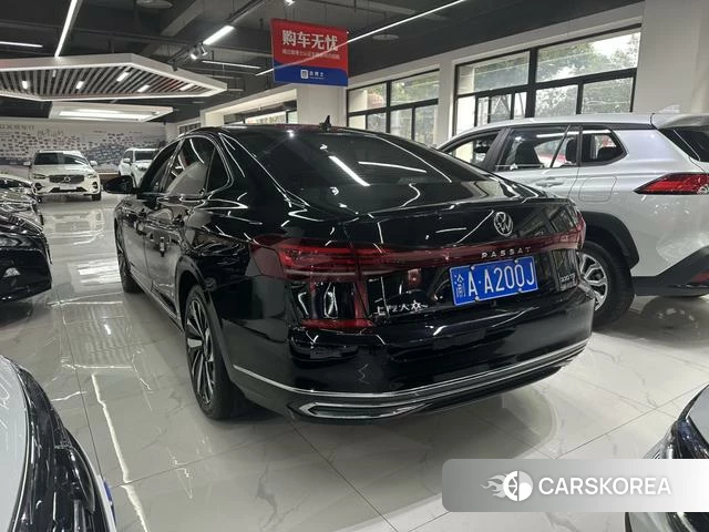 Volkswagen Passat 2022 Черный из Китая, фото 4