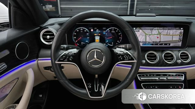 Mercedes-Benz E-Class W213 2023 Белый из Кореи, фото 4