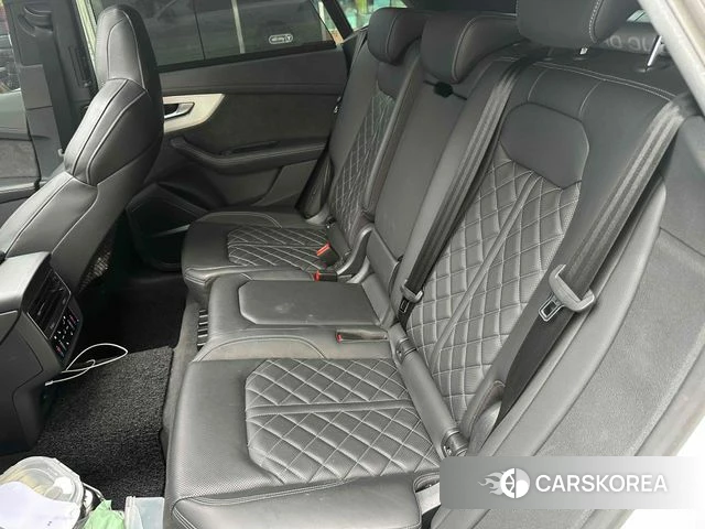 Audi Q8 (4M) 2022 Белый из Кореи, фото 4