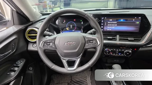 Chevrolet (GM Daewoo) Trax Crossover 2023 Белый из Кореи, фото 4