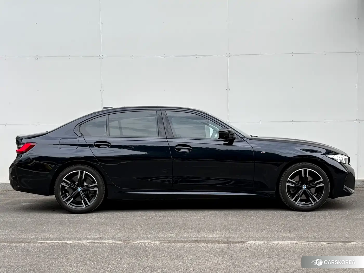 BMW 3 series 2025 Черный из Китая, фото 4
