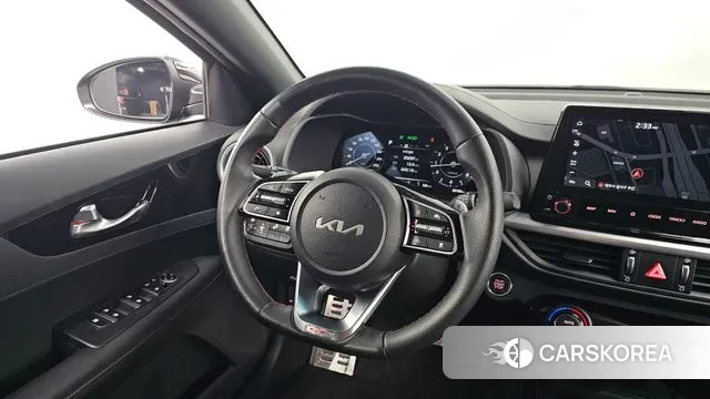 Kia The New K3 2nd generation 2023 Черный из Кореи, фото 4