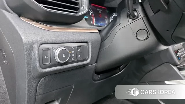 Ford Explorer 6th Generation 2020 Белый из Кореи, фото 4